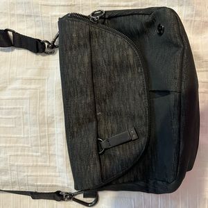 Lululemon All Night Festival Bag